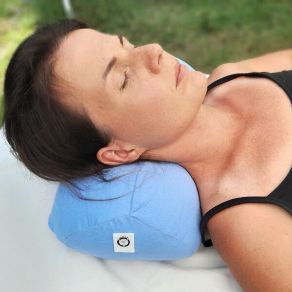 Poduszka fizjoterapeutyczna MEL dla OSÓB Z PROBLEMAMI Z ODCINKIEM SZYJNYM